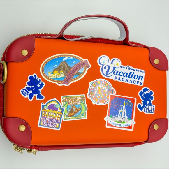 Tokyo Disneyland Vacation Package Shoulder Suitcase Bag new - Picture 1 of 5